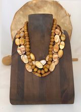 Load image into Gallery viewer, Trent - Buckskin Shell Necklace