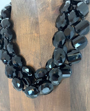 Load image into Gallery viewer, Petite Neleigha Black - rose gold