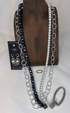 Load image into Gallery viewer, Holiday BlingBOX 2024 - Silver