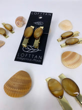 Load image into Gallery viewer, &quot;Fiona&quot; Brown Shell hair clips (2 per pack)
